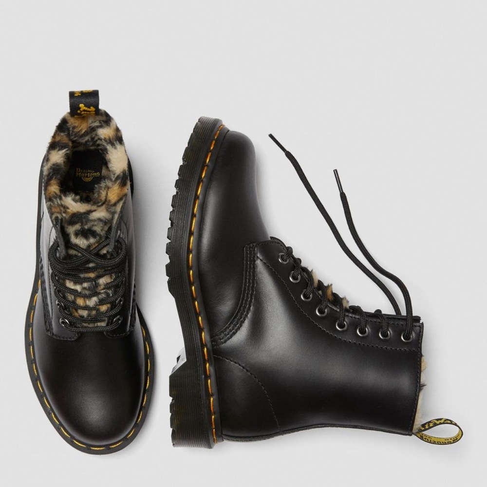 1460 Serena Leopard Faux Fur Lined Boots size 9